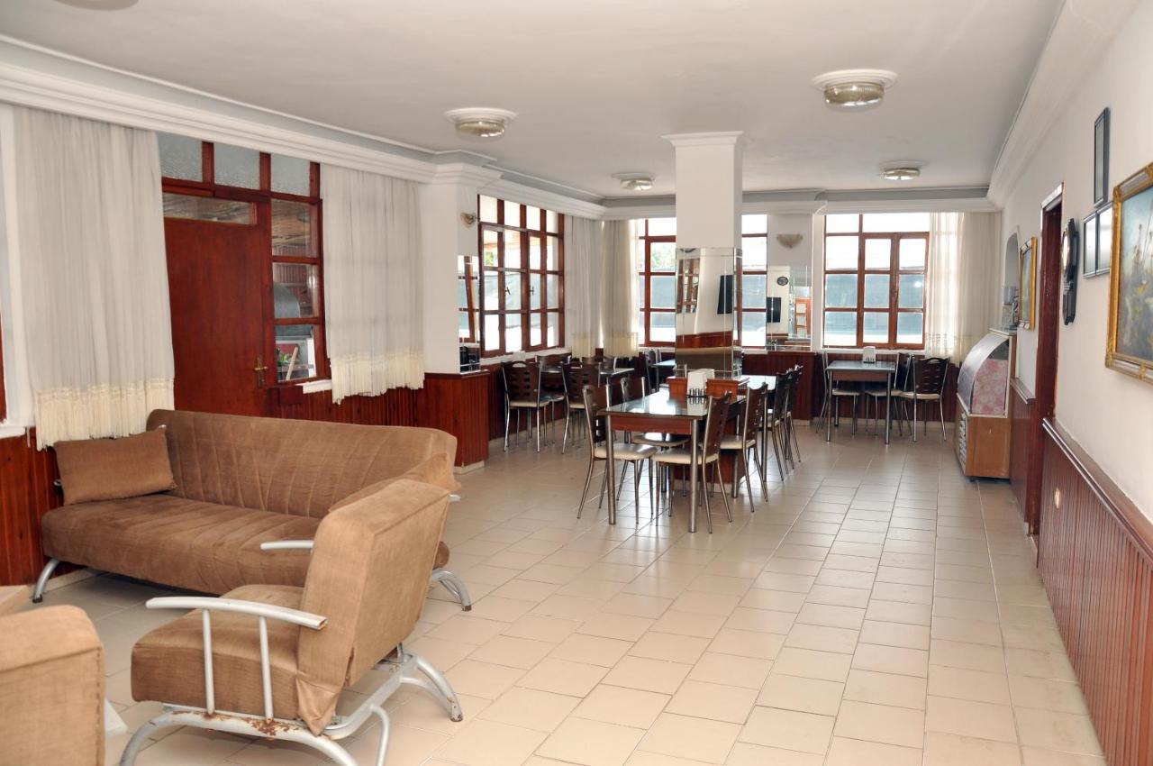 Cemre Otel Antalya Bagian luar foto