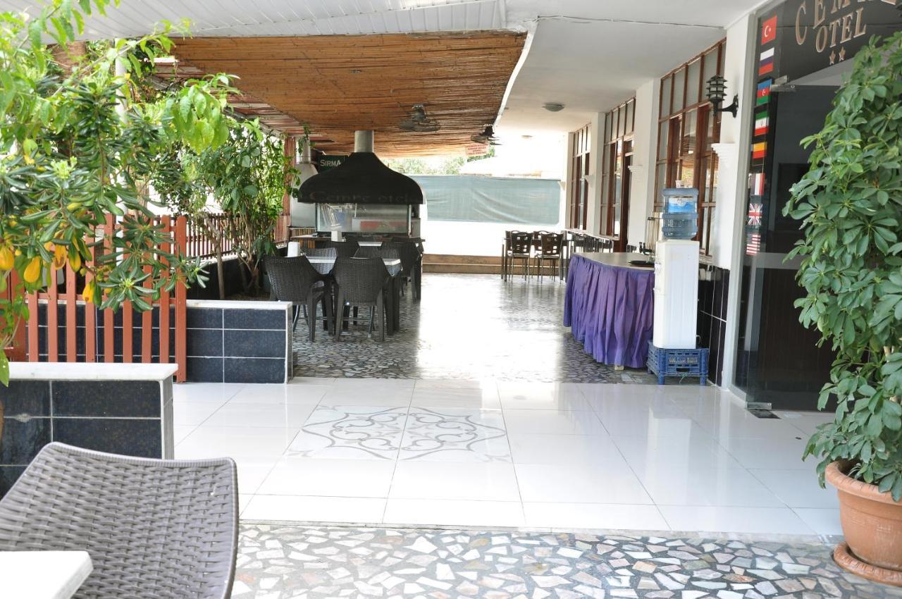 Cemre Otel Antalya Bagian luar foto