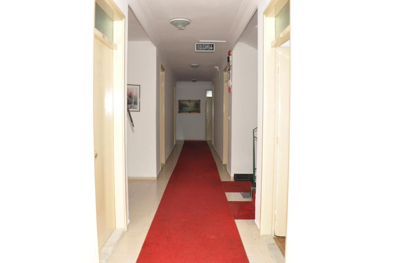 Cemre Otel Antalya Bagian luar foto